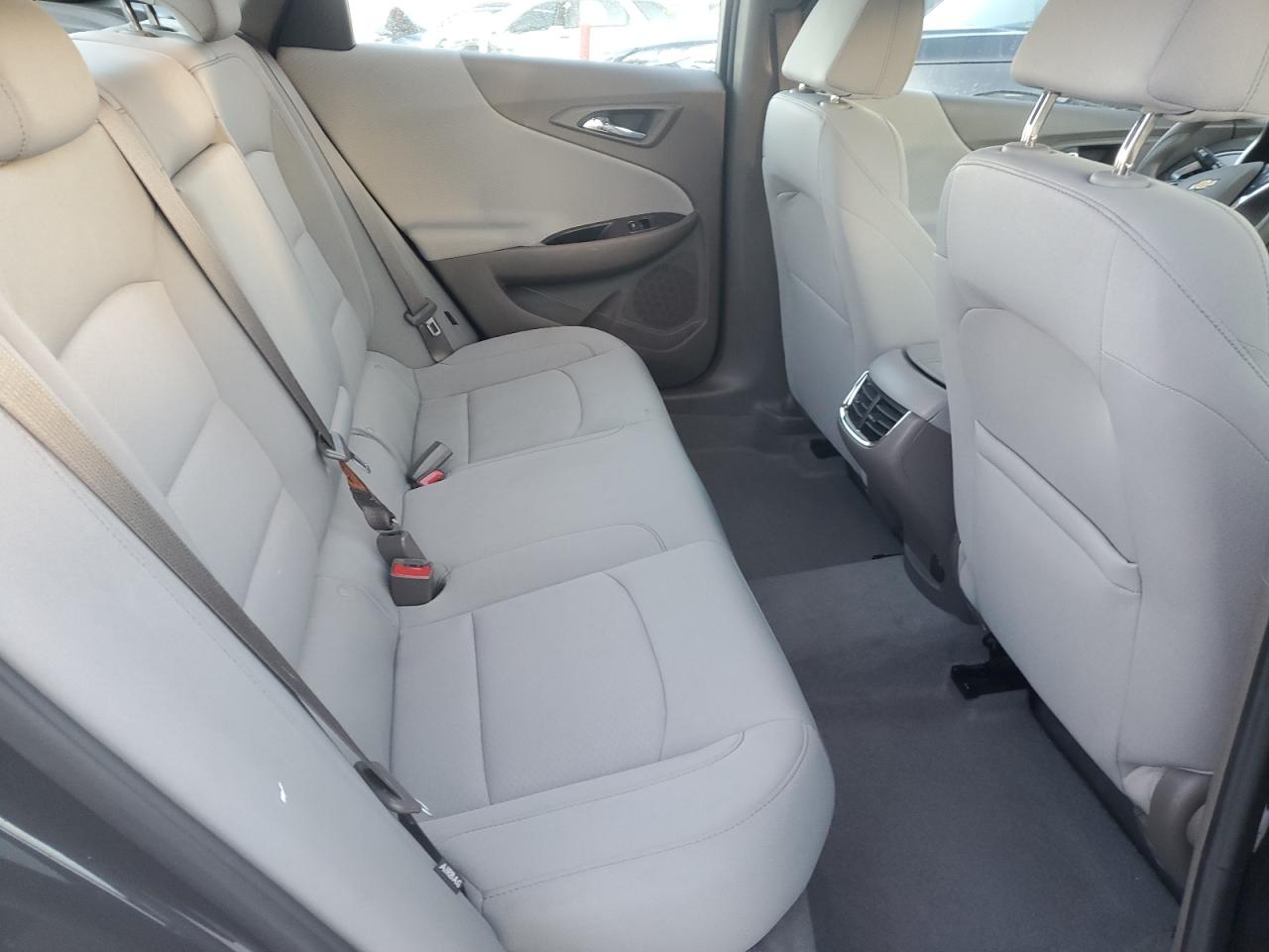 2023 Chevrolet Malibu - Image 10