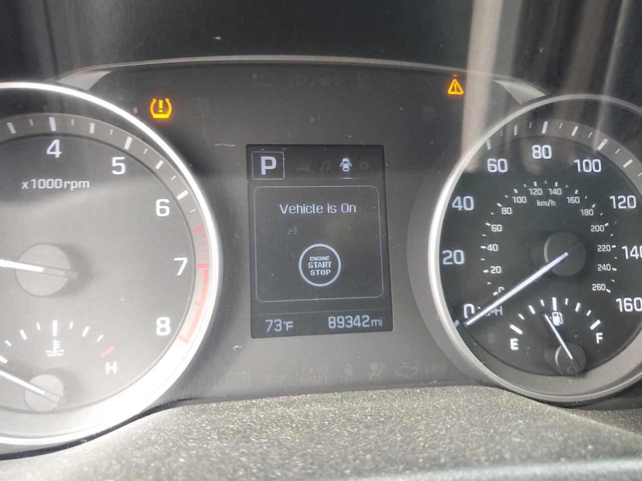 2018 Hyundai Elantra - Image 9