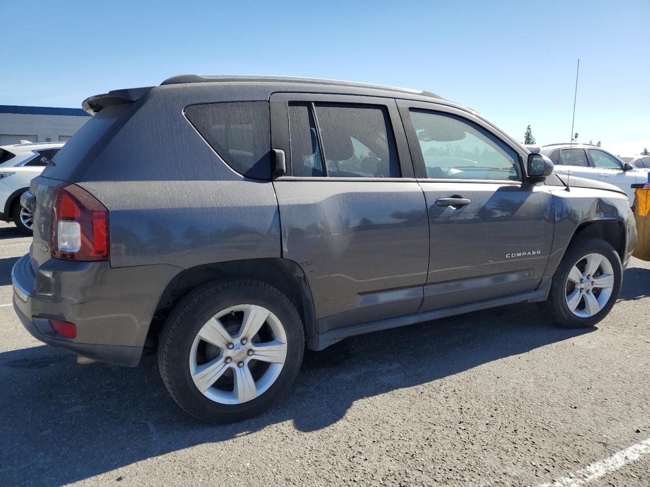 2015 Jeep Compass - Image 3