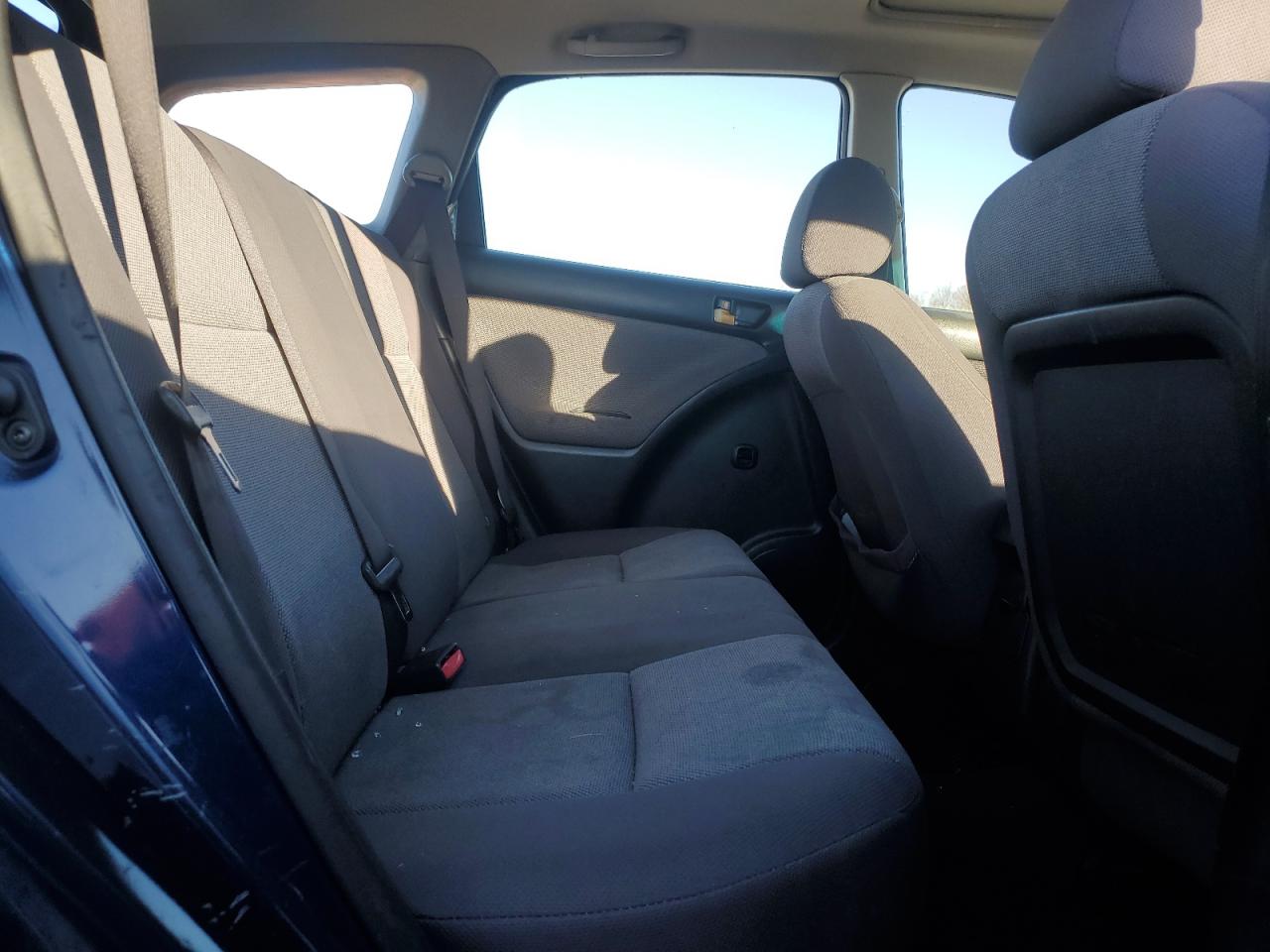 2004 Toyota Corolla - Image 11