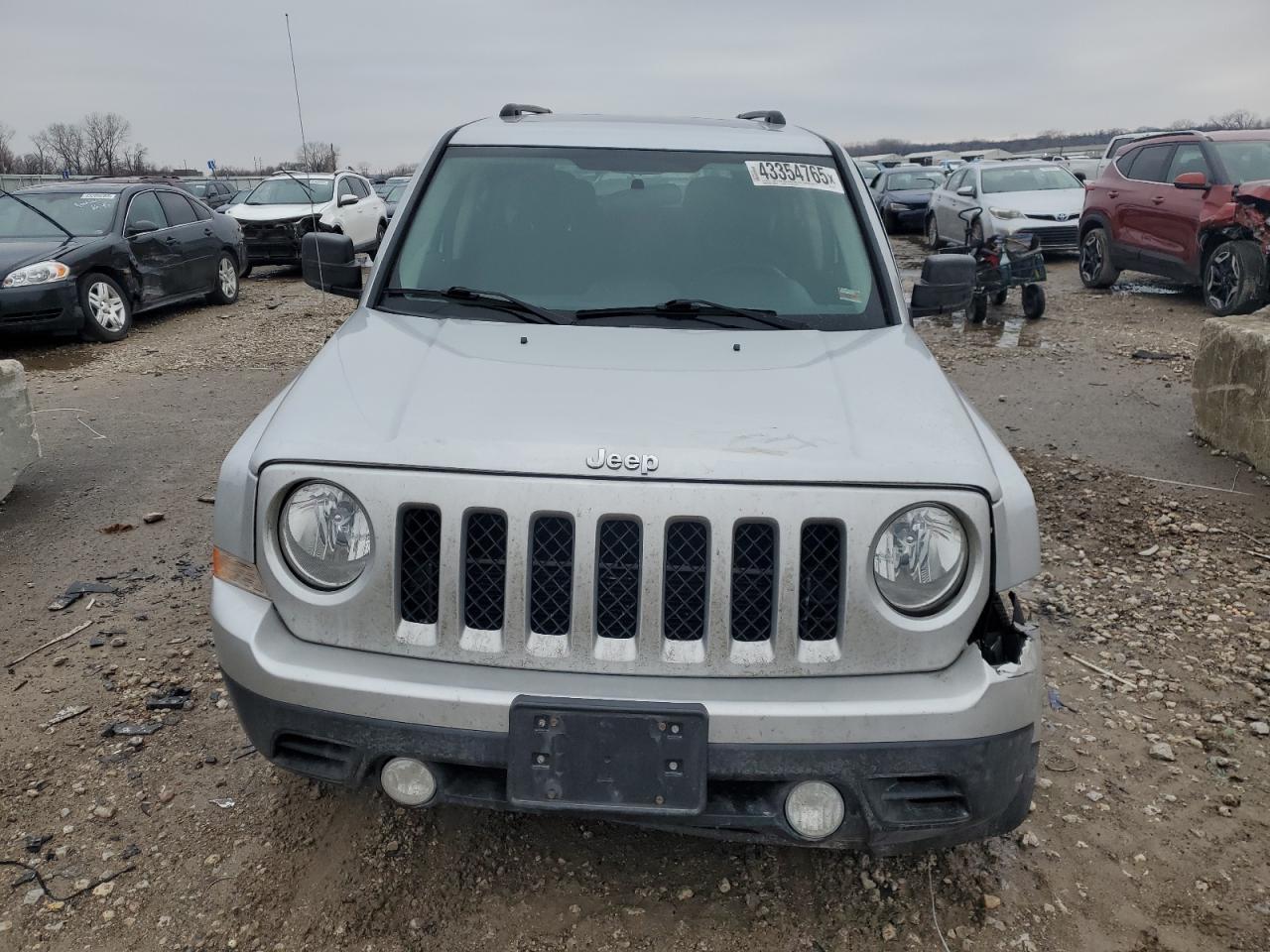 2011 Jeep Liberty (Patriot) - Image 5