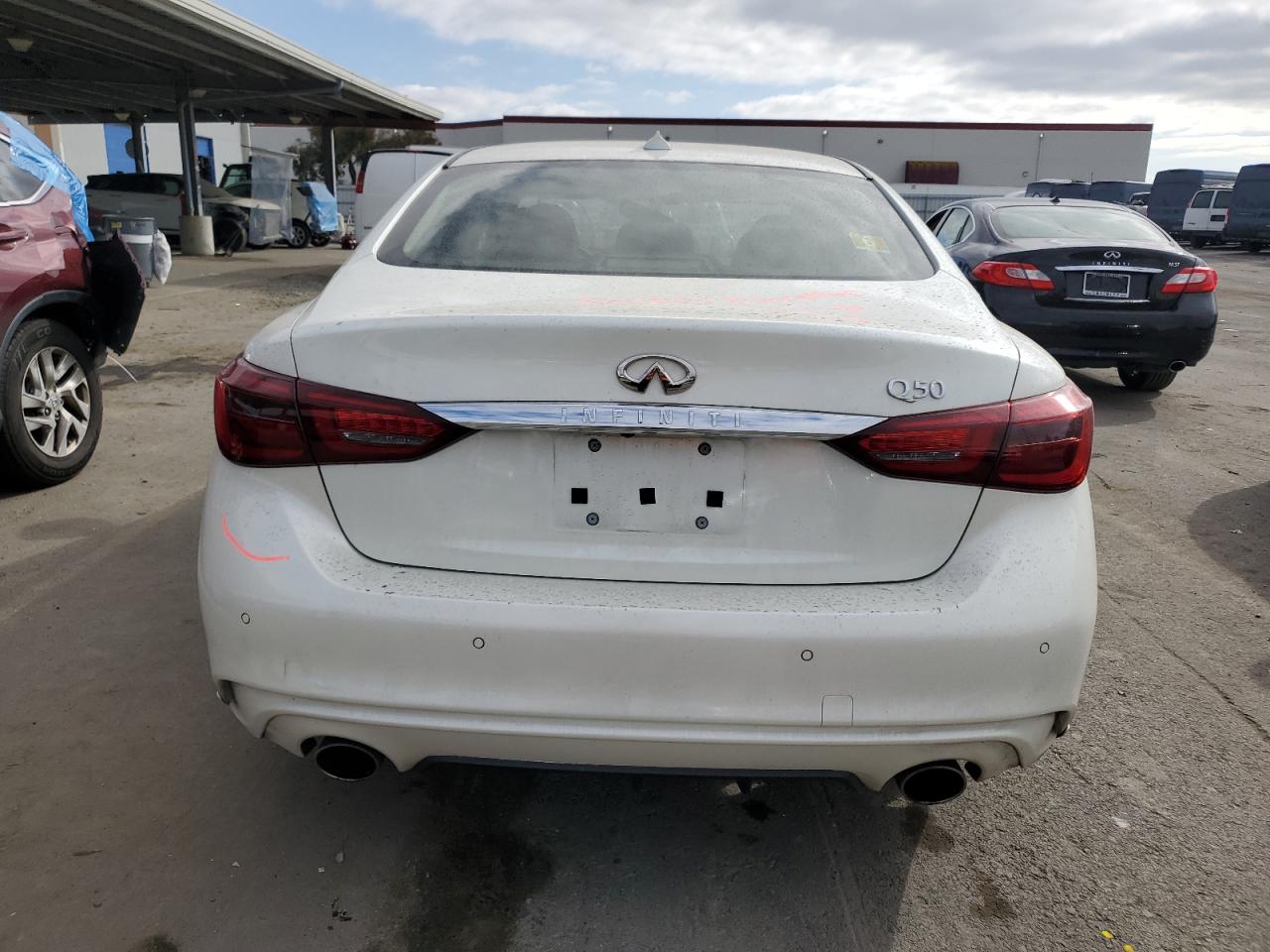 2018 Infiniti Q50 - Image 6