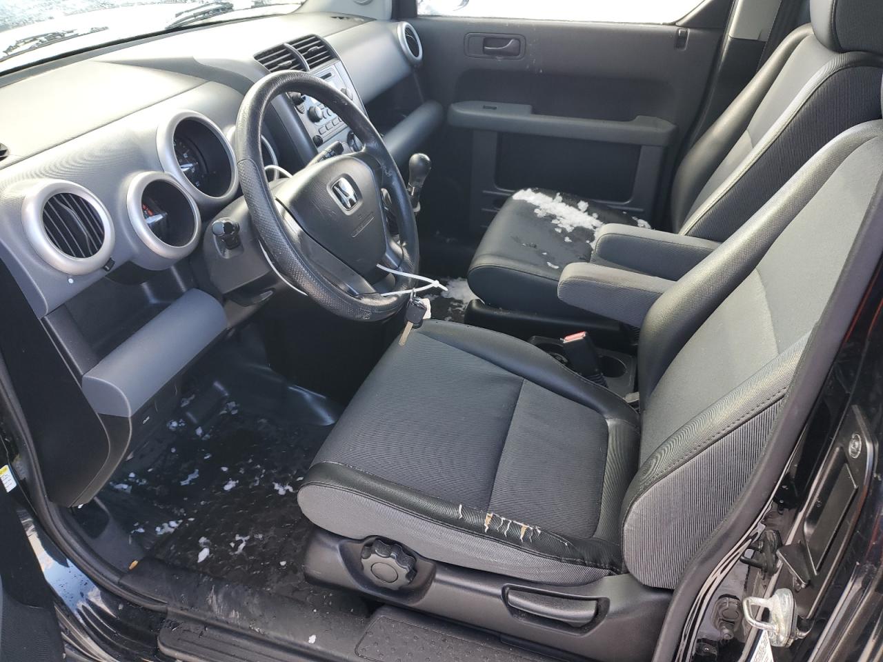 2005 Honda Element - Image 7