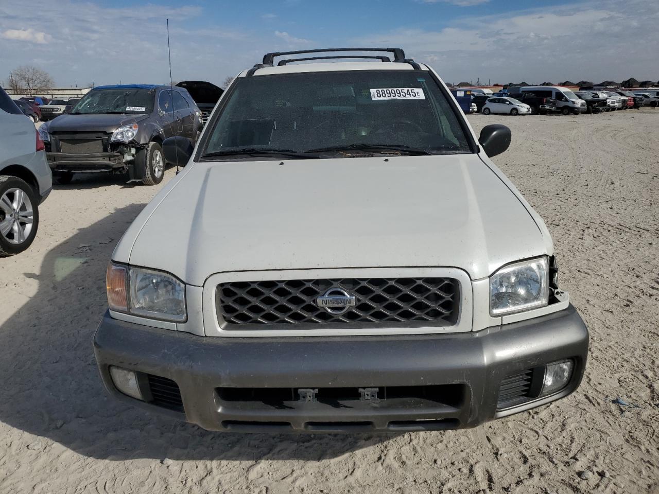 2001 Nissan Pathfinder - Image 5