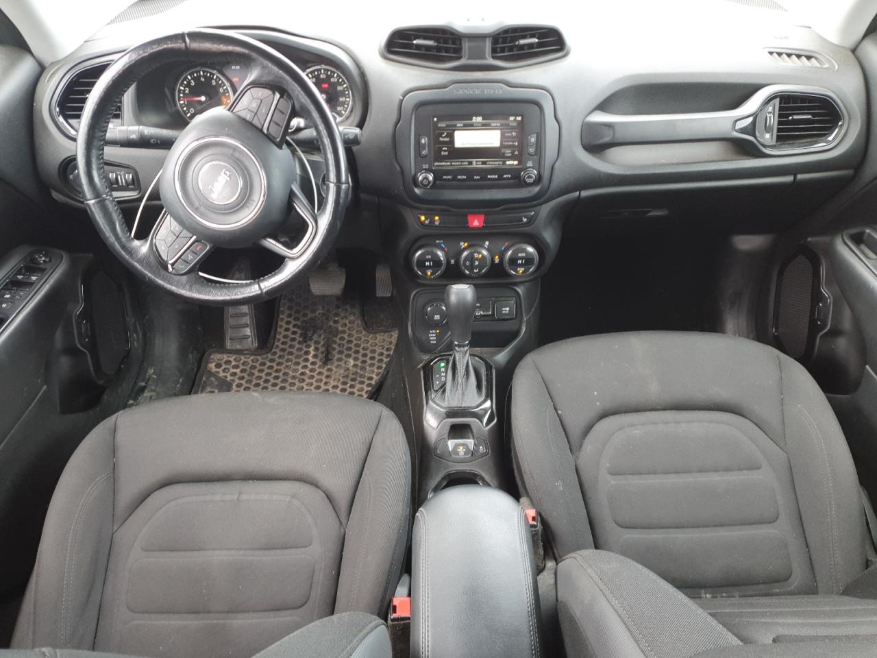 2017 Jeep Renegade - Image 8