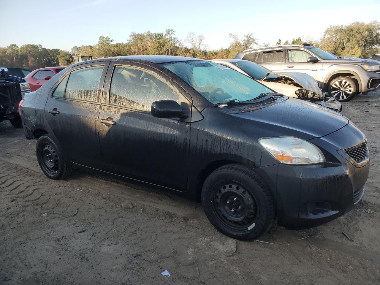 2012 Toyota Yaris - Image 4