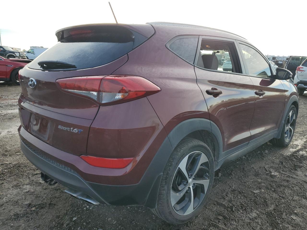 2016 Hyundai Tucson - Image 3