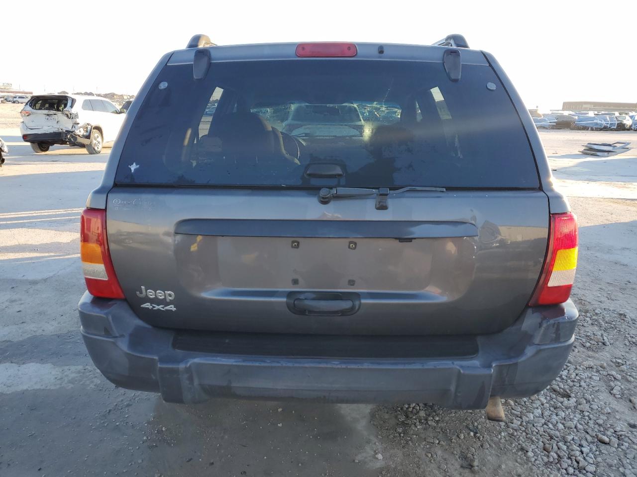2003 Jeep Grand Cherokee - Image 6
