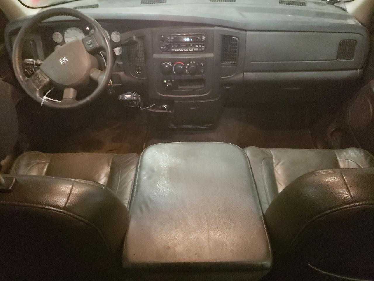 2004 Dodge RAM - Image 8
