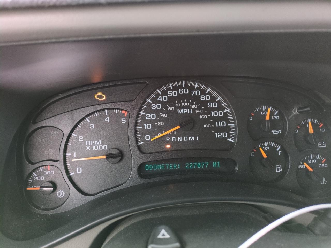 2006 Chevrolet Silverado - Image 9