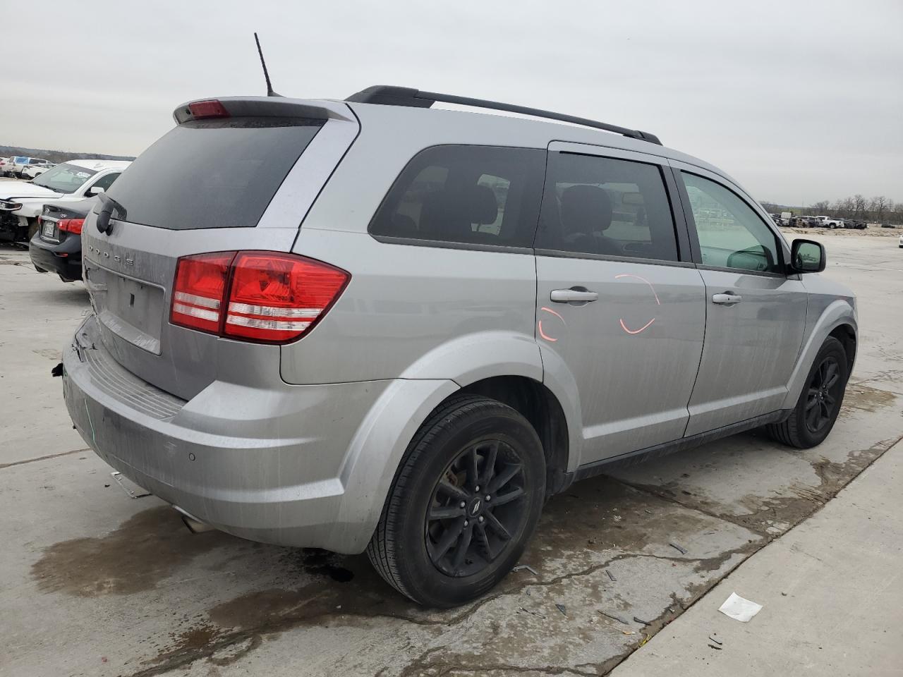 2020 Dodge Journey - Image 3