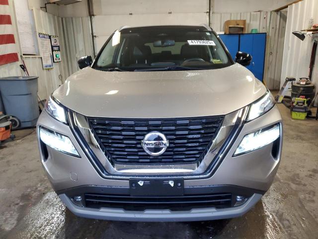  NISSAN ROGUE 2021 Золотой