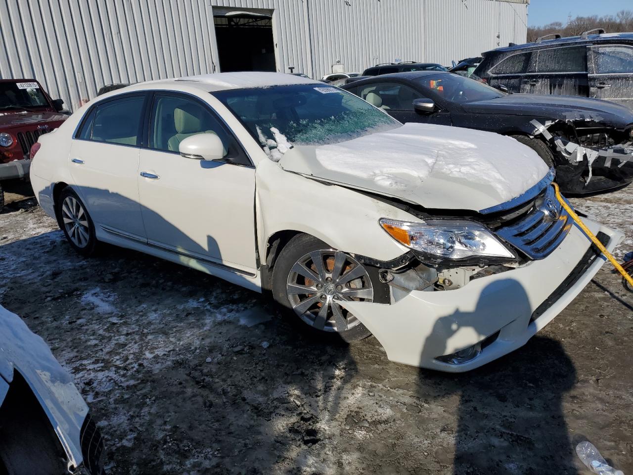 2011 Toyota Avalon - Image 4