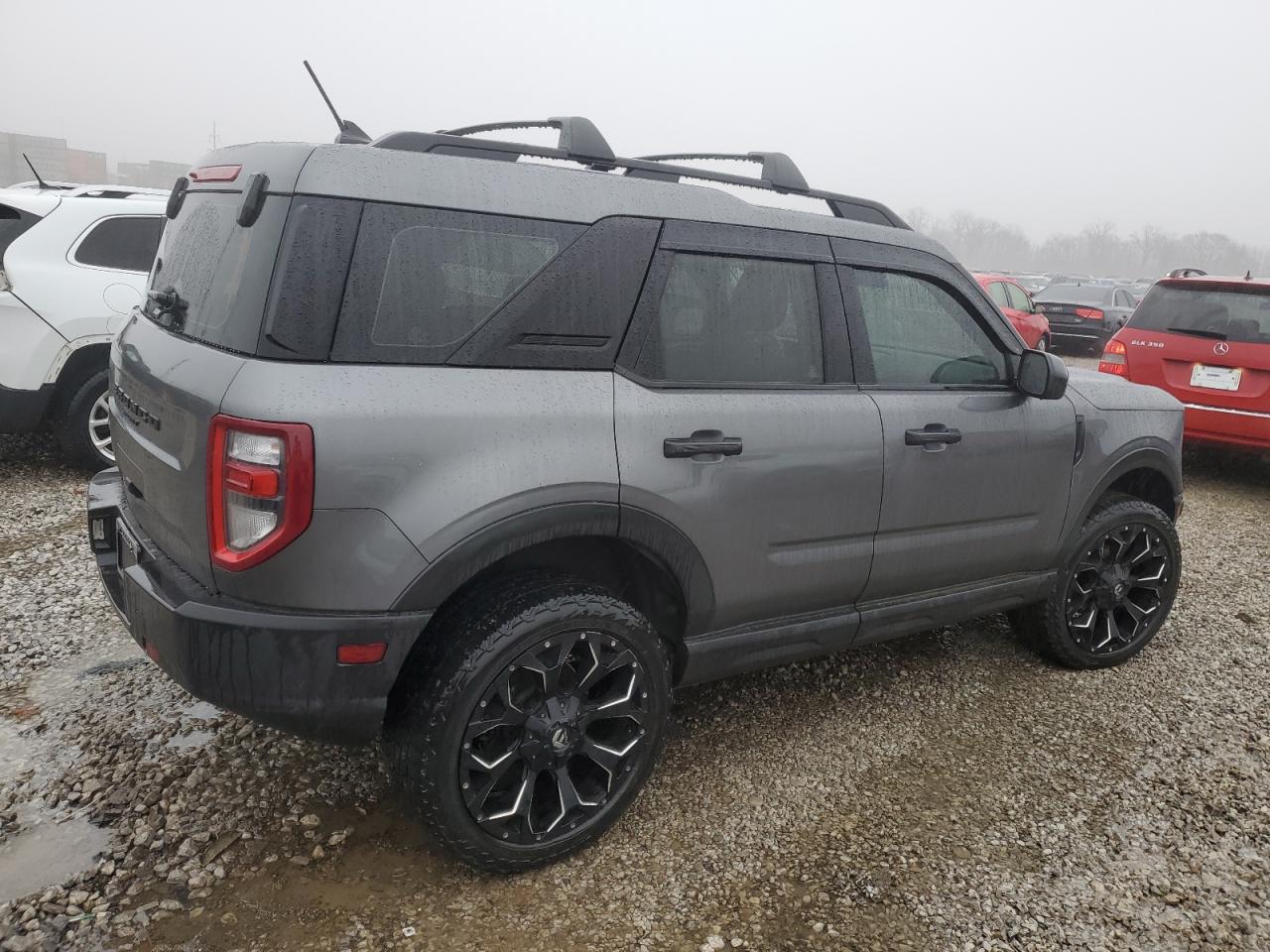 2021 Ford Bronco - Image 3