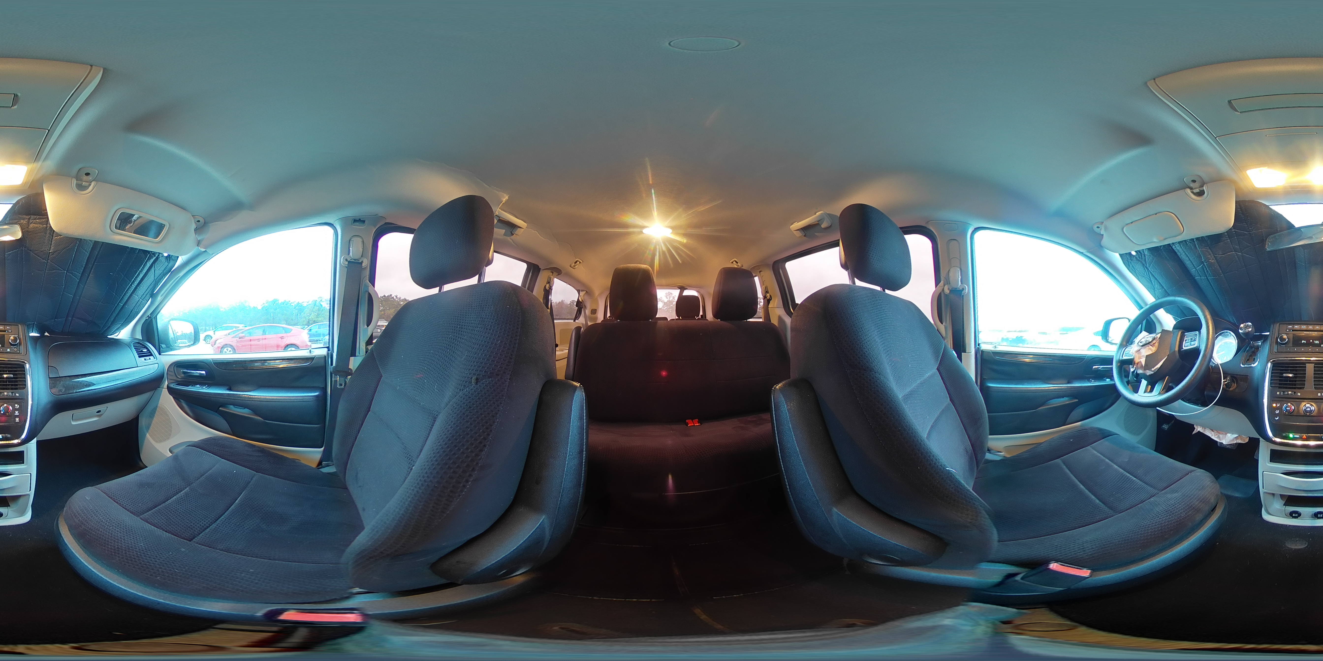 2013 Dodge Caravan - Image 15