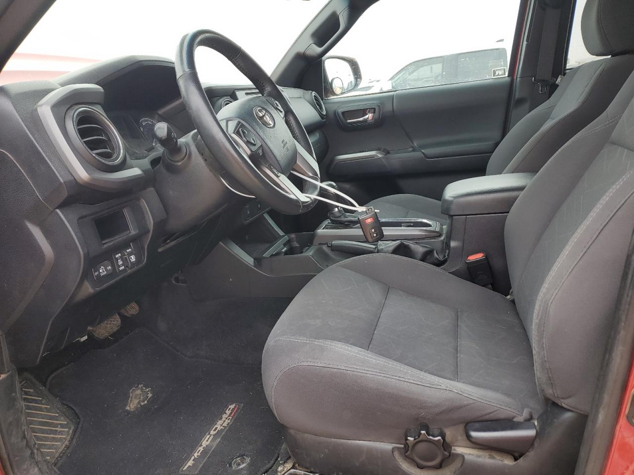 2017 Toyota Tacoma - Image 7