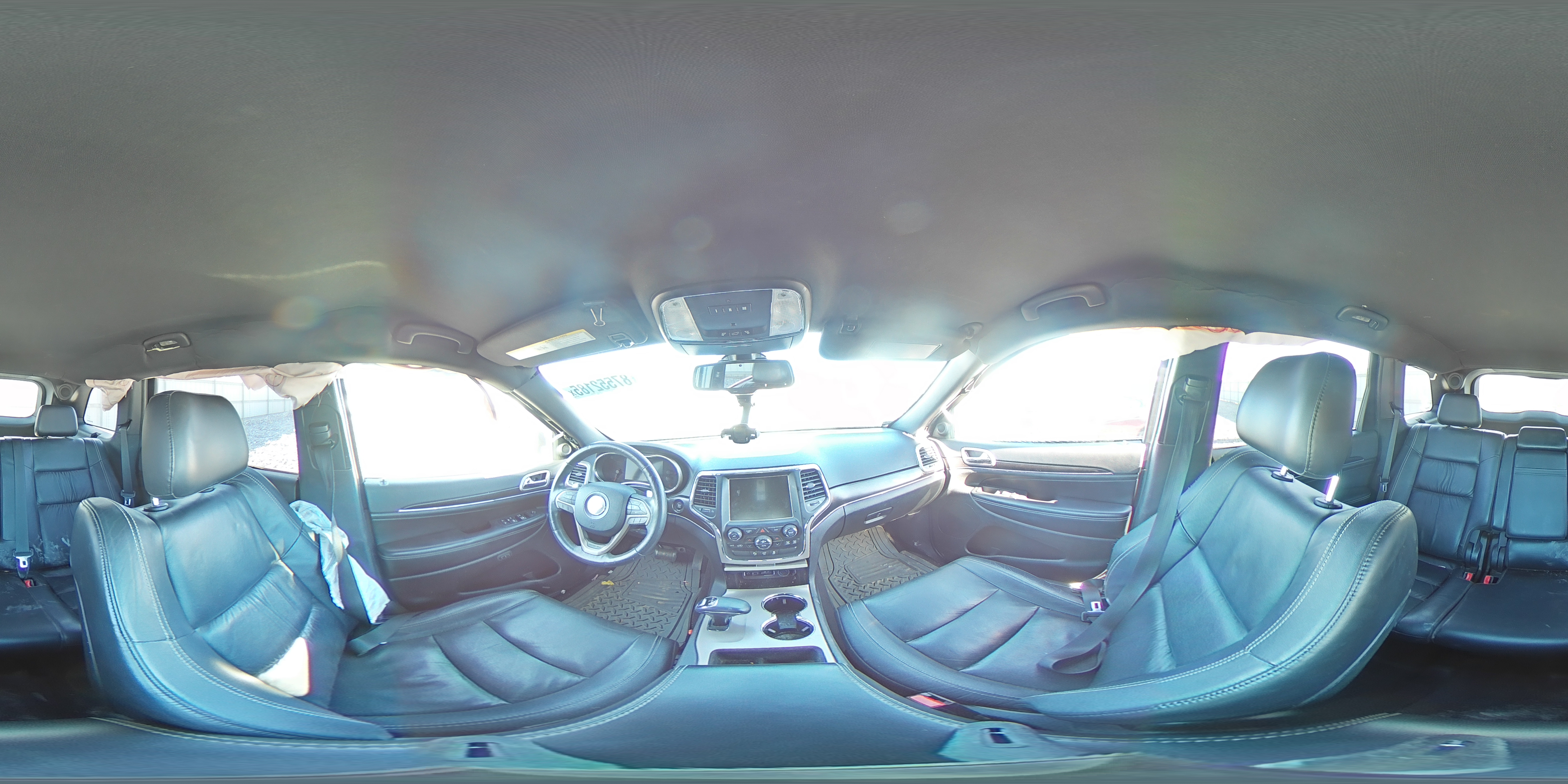 2014 Jeep Grand Cherokee - Image 14