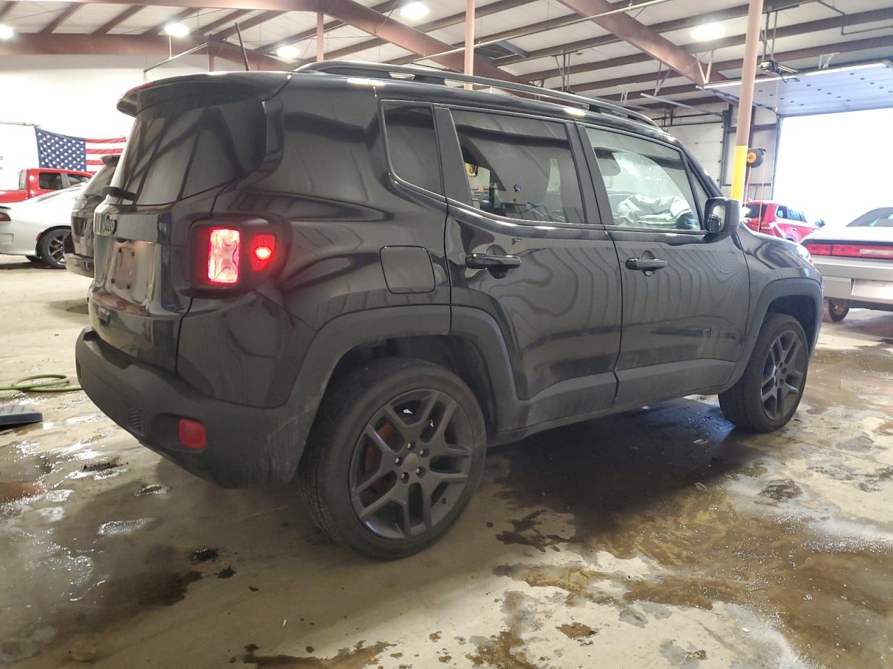 2021 Jeep Renegade - Image 3