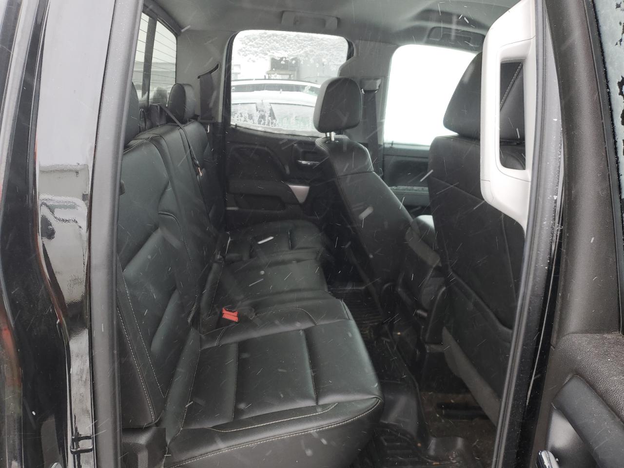 2017 Chevrolet Silverado - Image 10