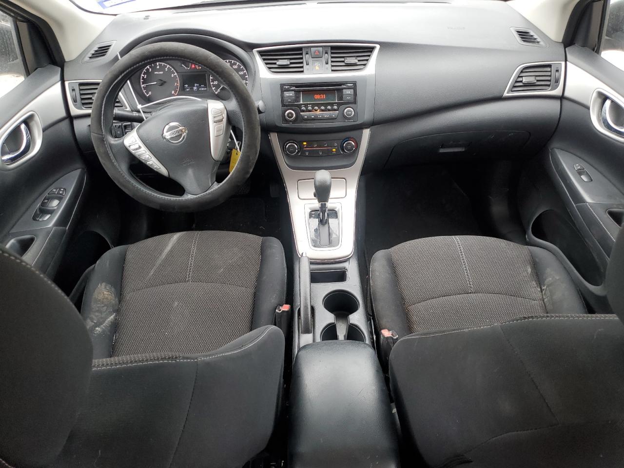 2015 Nissan Sentra - Image 8