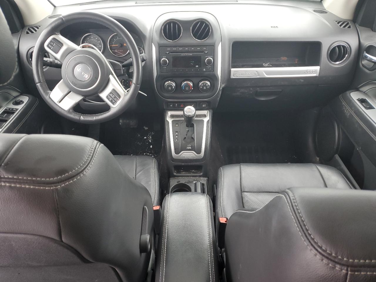 2015 Jeep Compass - Image 8