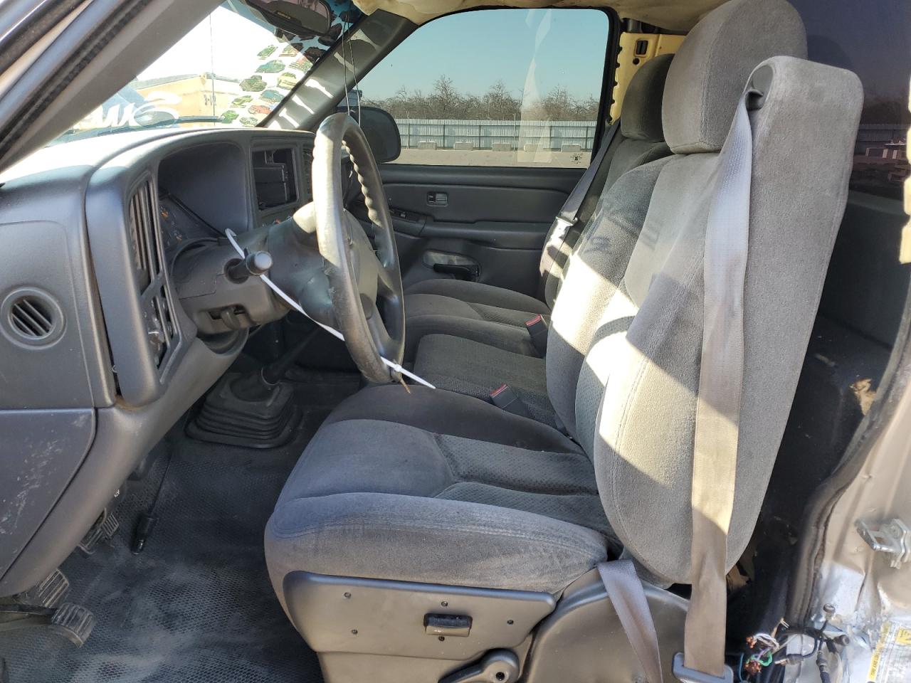 2007 Chevrolet Silverado - Image 7