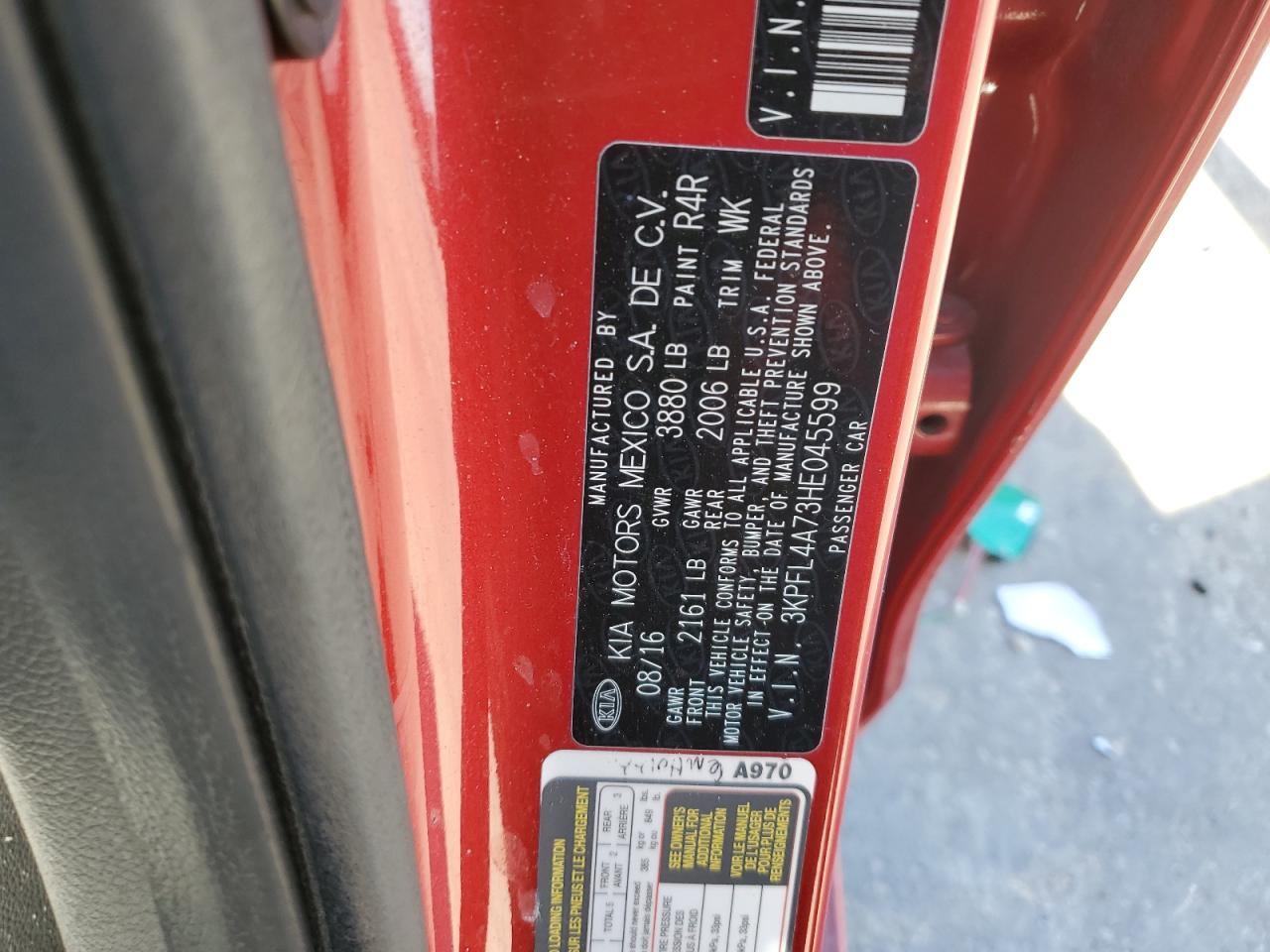 2017 Kia Forte - Image 15