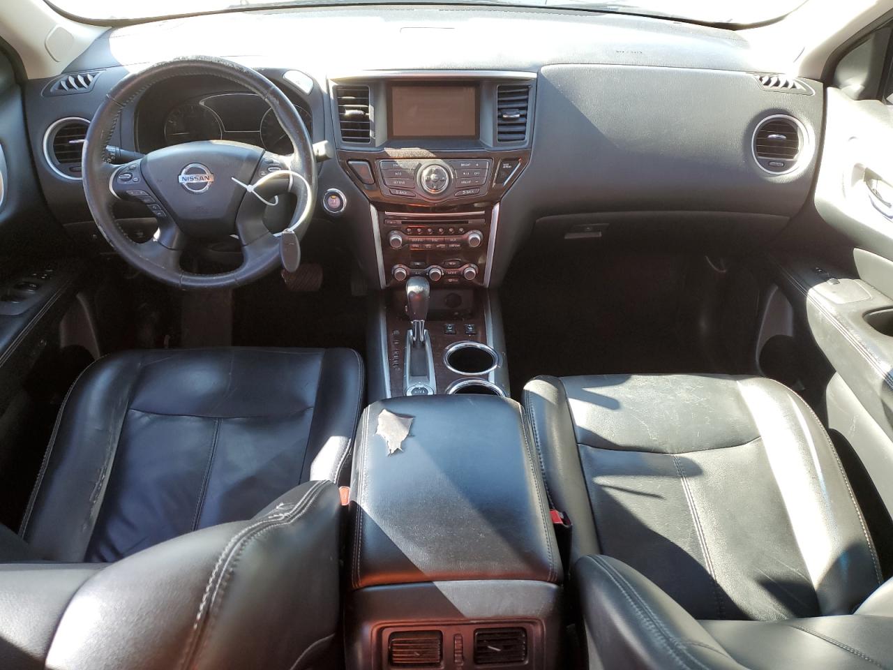 2014 Nissan Pathfinder - Image 8