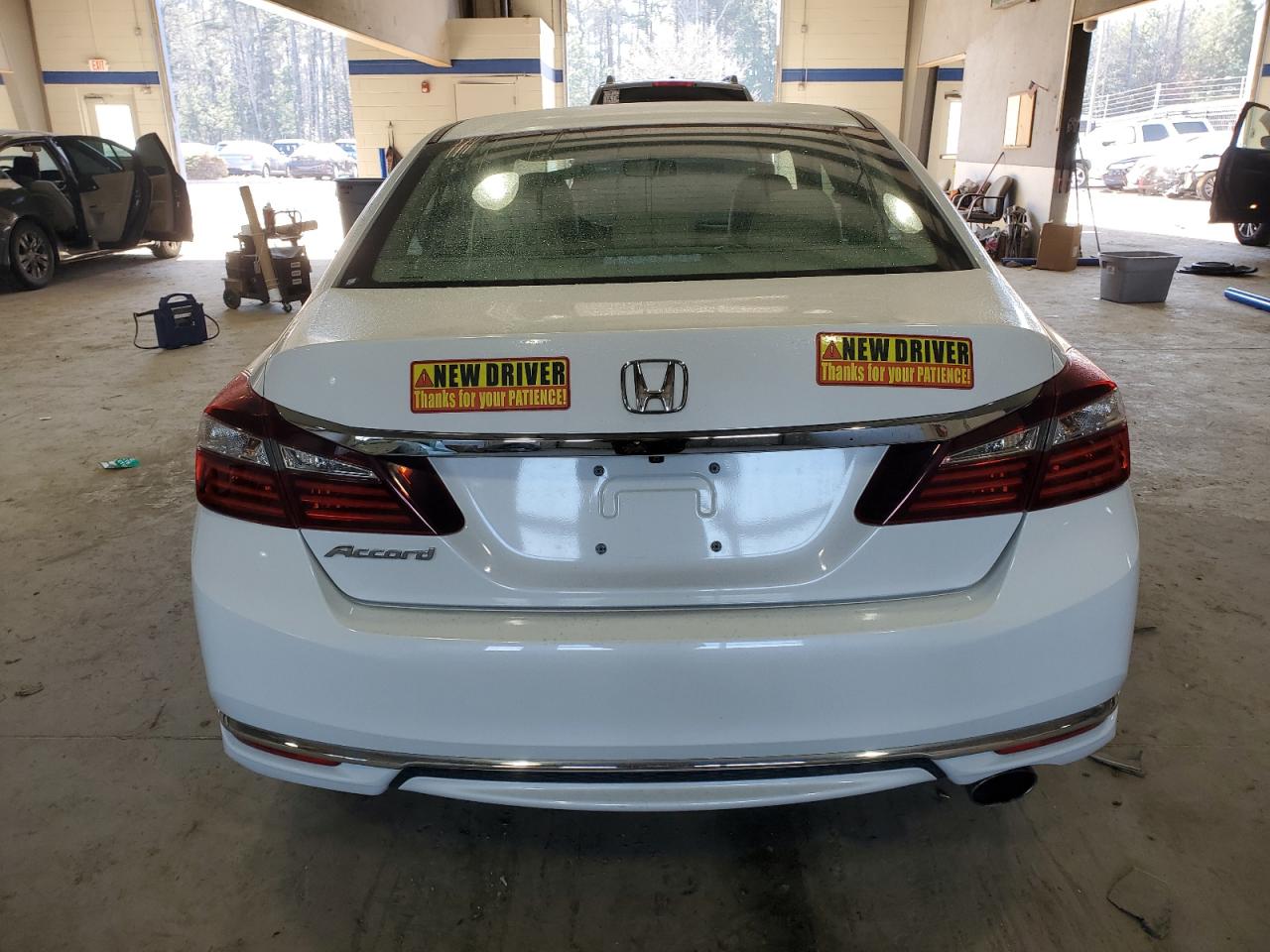 2016 Honda Accord - Image 6