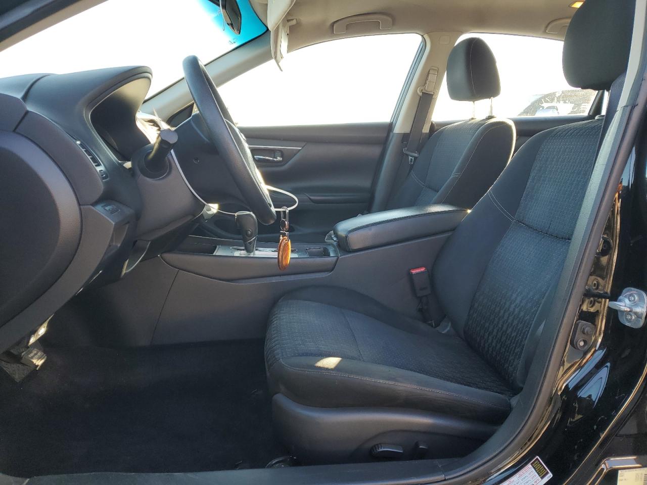 2017 Nissan Altima - Image 7