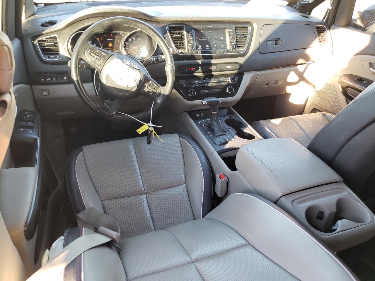 2018 Kia Sedona - Image 8