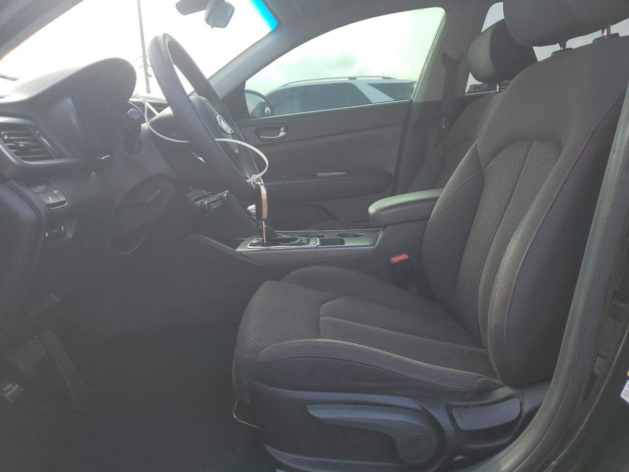 2019 Kia Optima - Image 7