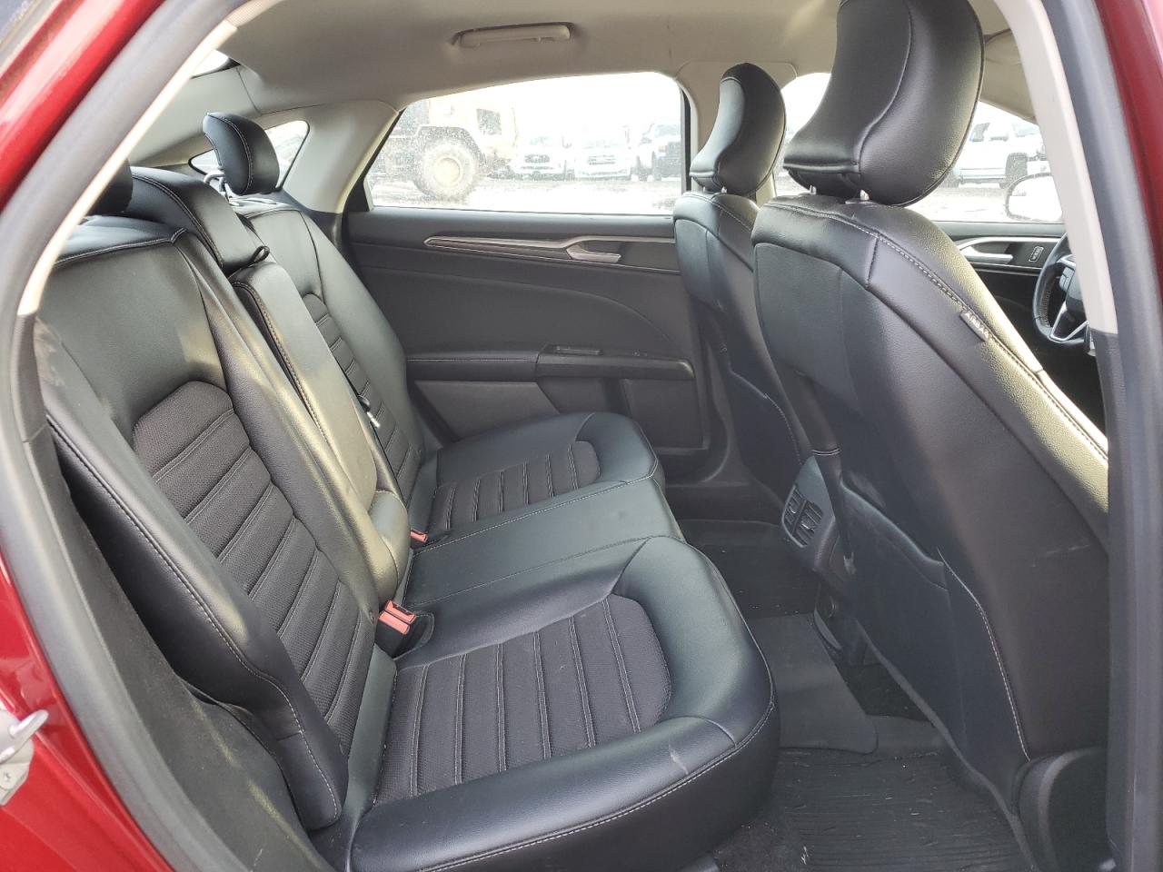 2017 Ford Fusion - Image 10