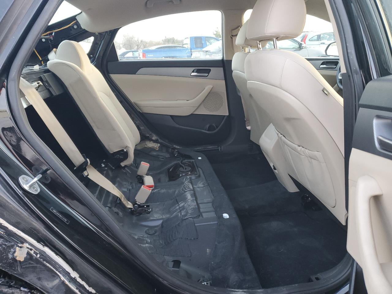 2019 Hyundai Sonata - Image 12