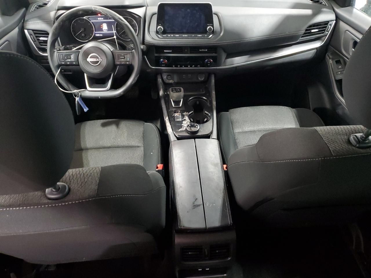 2024 Nissan Rogue - Image 8