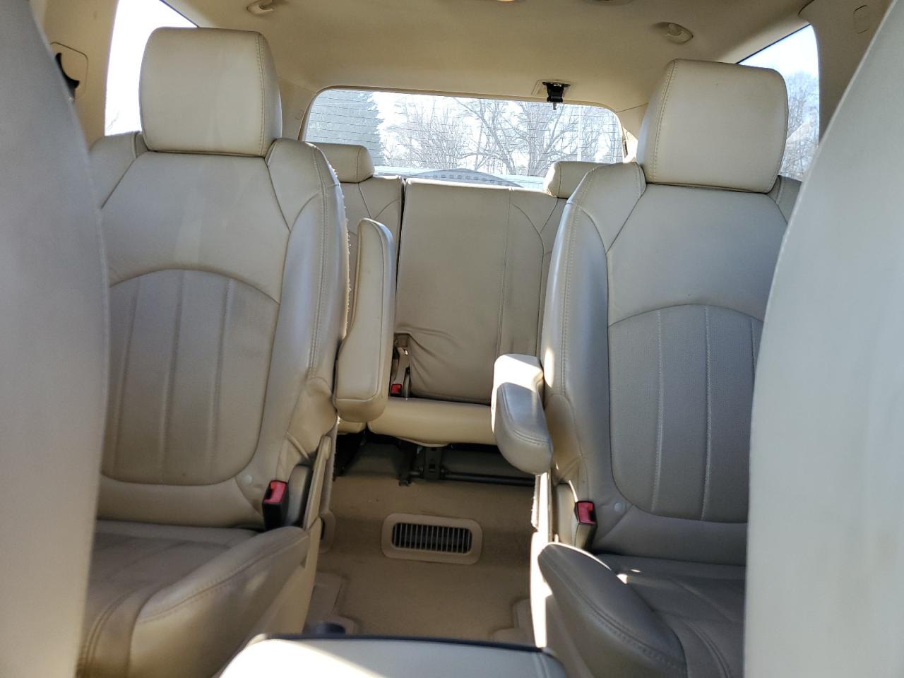 2012 GMC Acadia - Image 10
