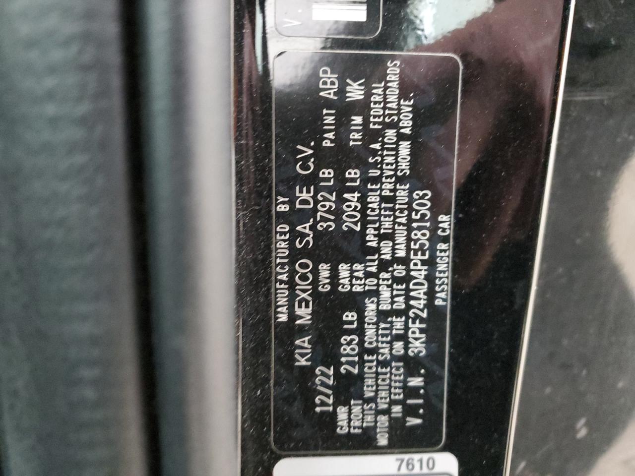 2023 Kia Forte - Image 13