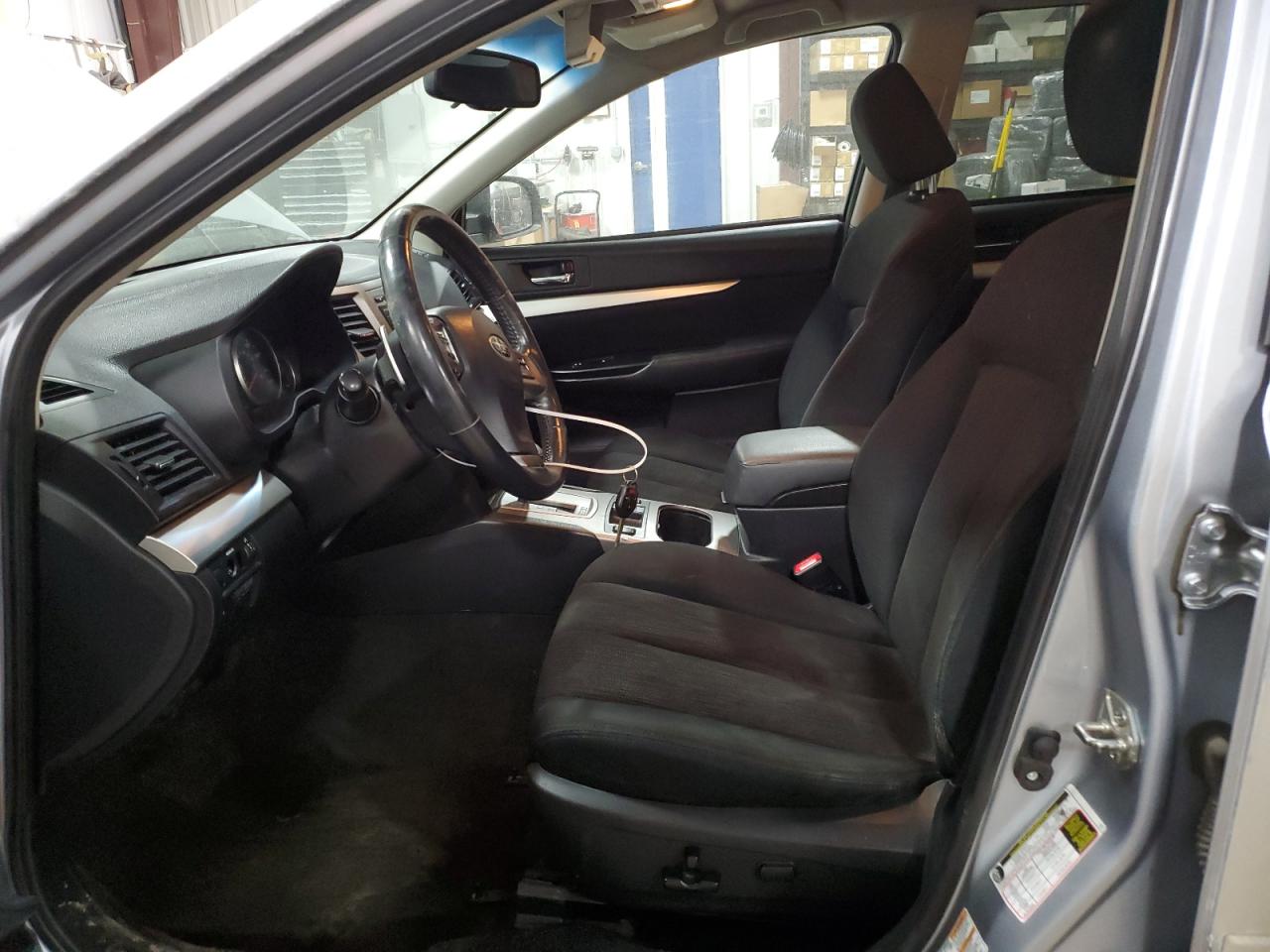 2013 Subaru Outback - Image 7