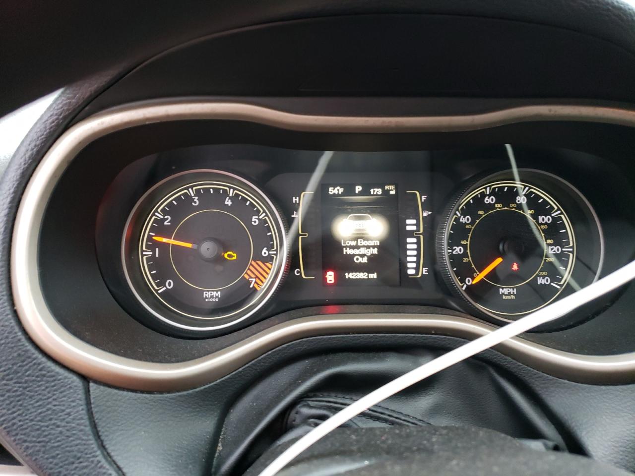 2015 Jeep Grand Cherokee - Image 9