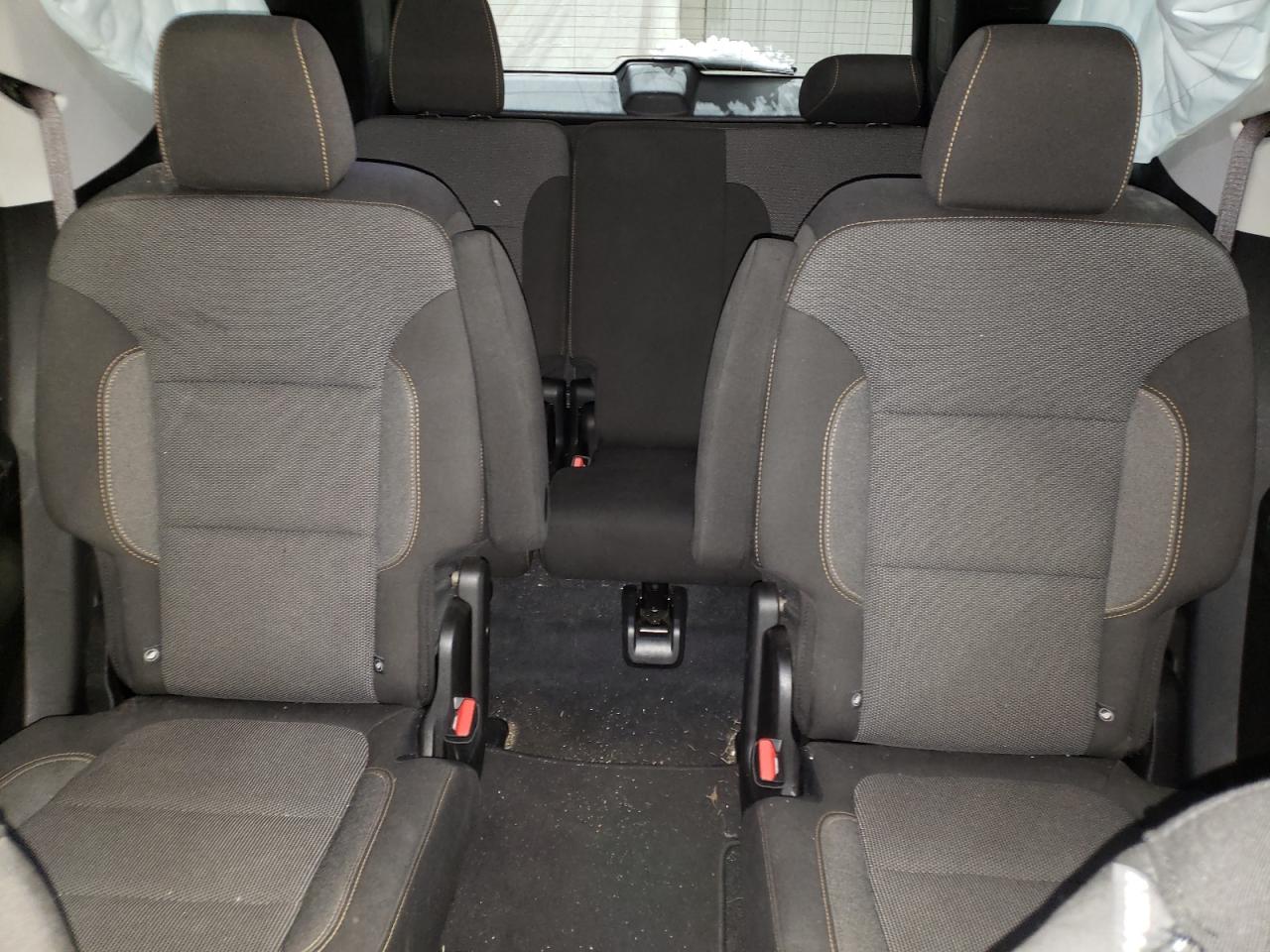 2021 Chevrolet Traverse - Image 10