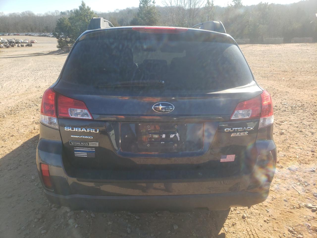 2011 Subaru Outback - Image 6