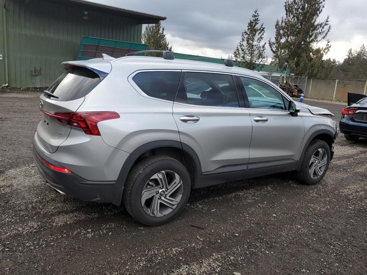 2023 Hyundai Santa Fe - Image 3