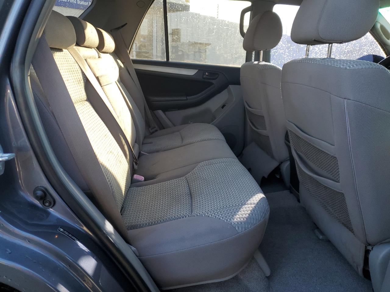 2006 Toyota 4Runner - Image 10