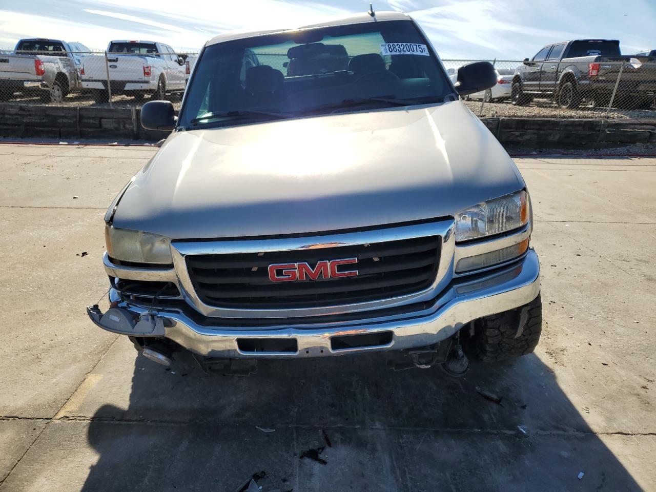 2006 GMC Sierra - Image 5