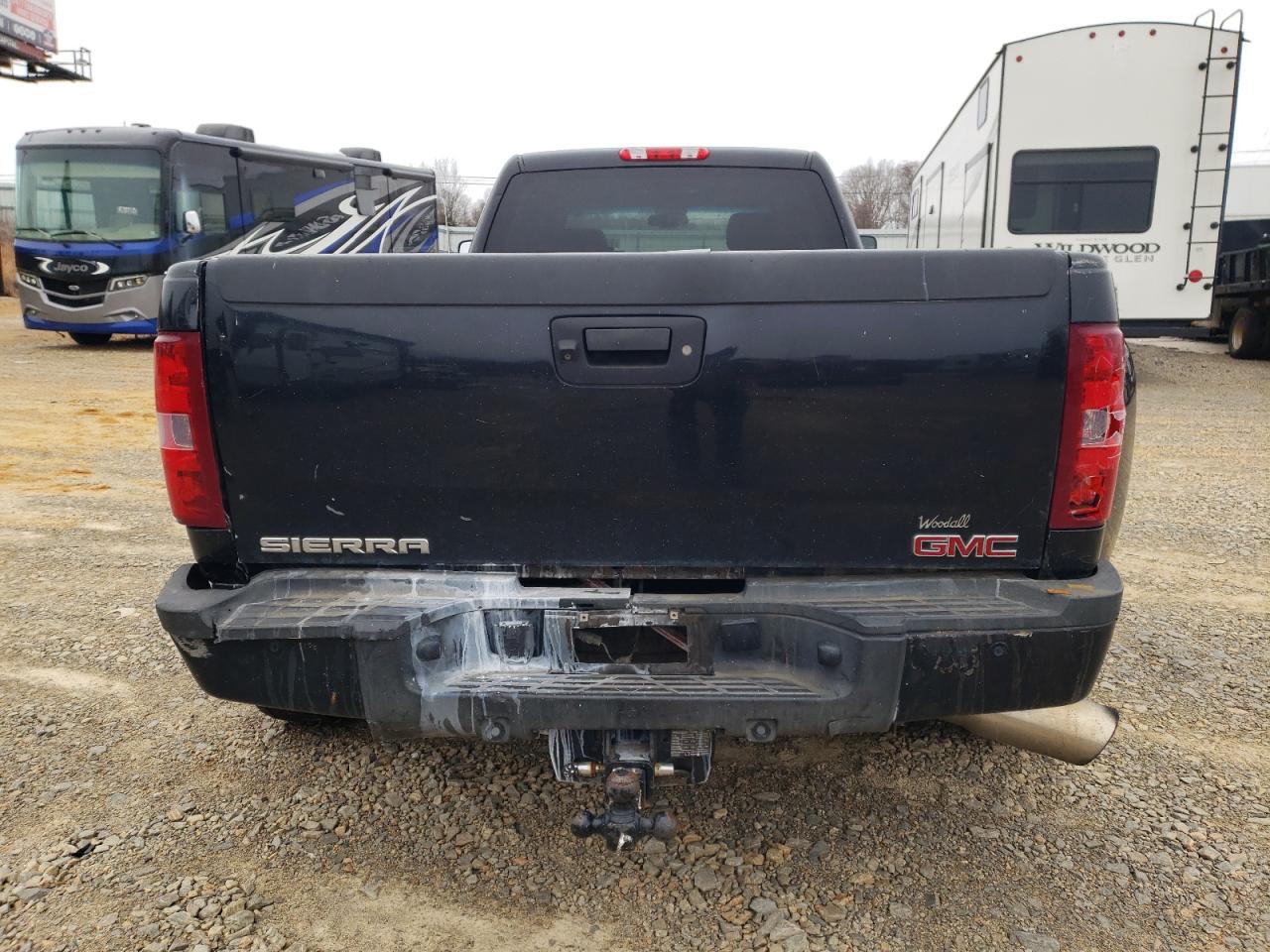 2011 GMC Sierra - Image 6