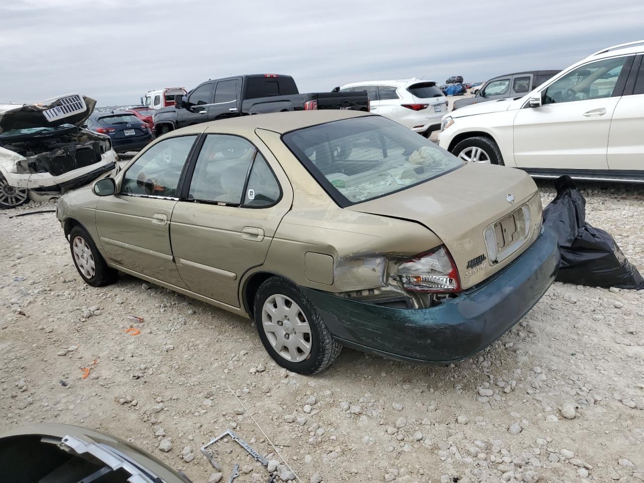2002 Nissan Sentra - Image 2