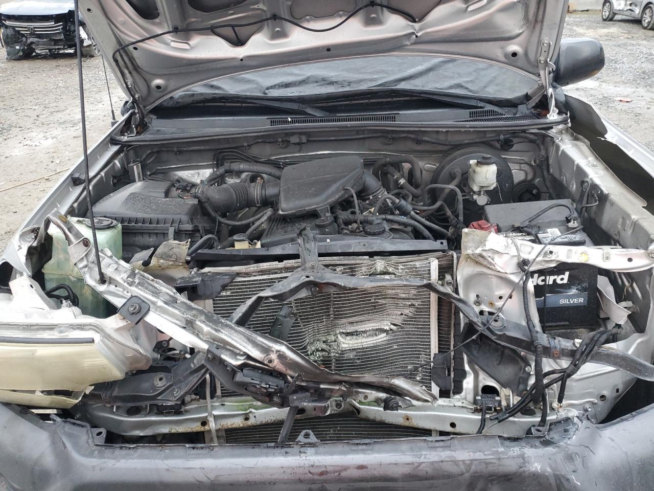 2013 Toyota Tacoma - Image 11