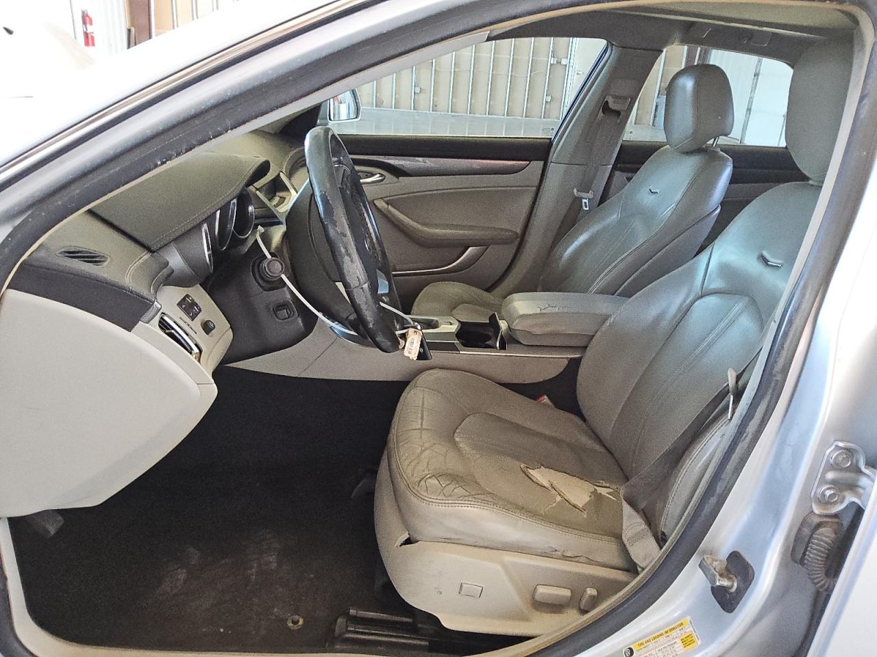 2009 Cadillac CTS - Image 7
