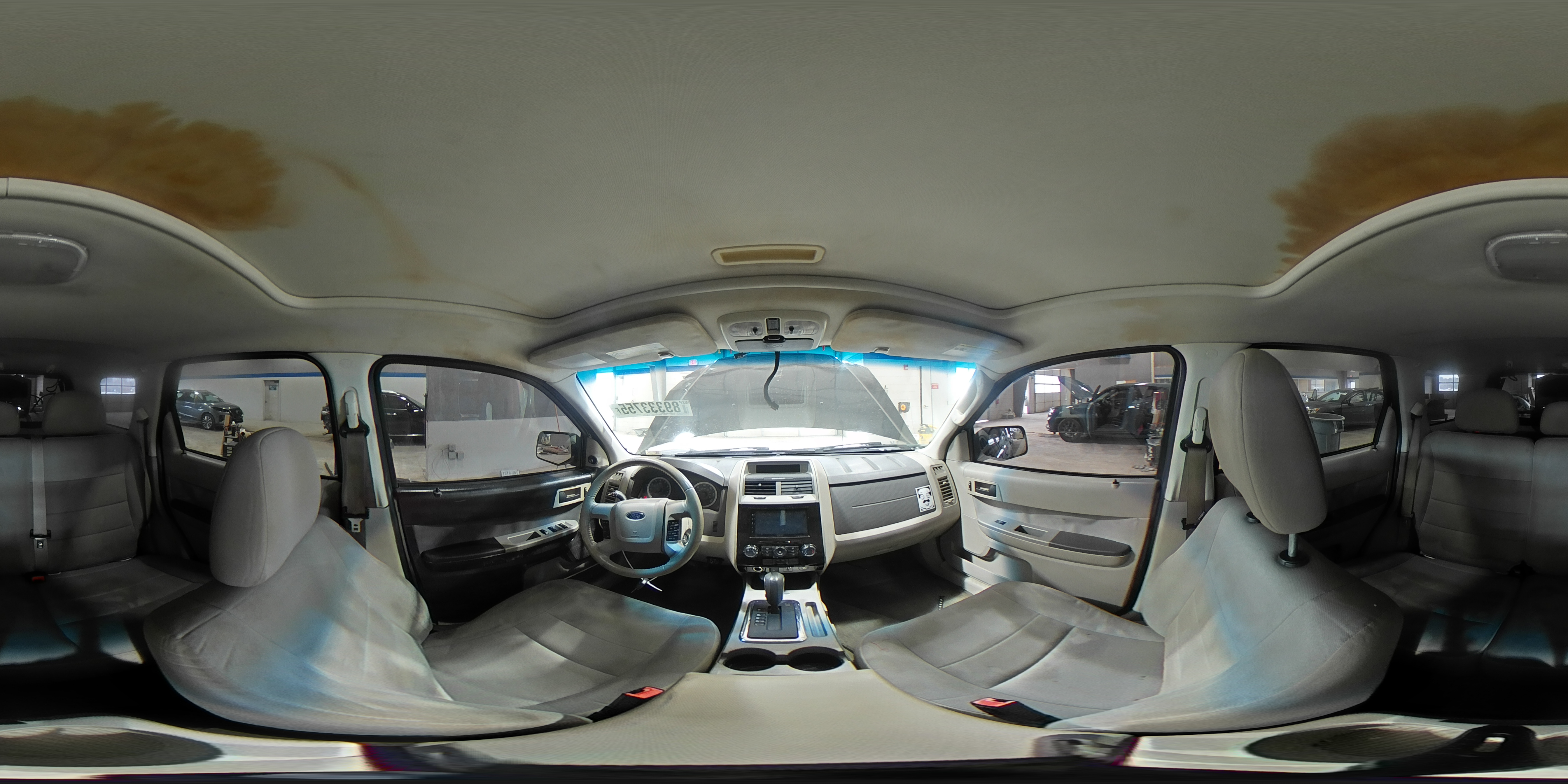 2010 Ford Escape - Image 14