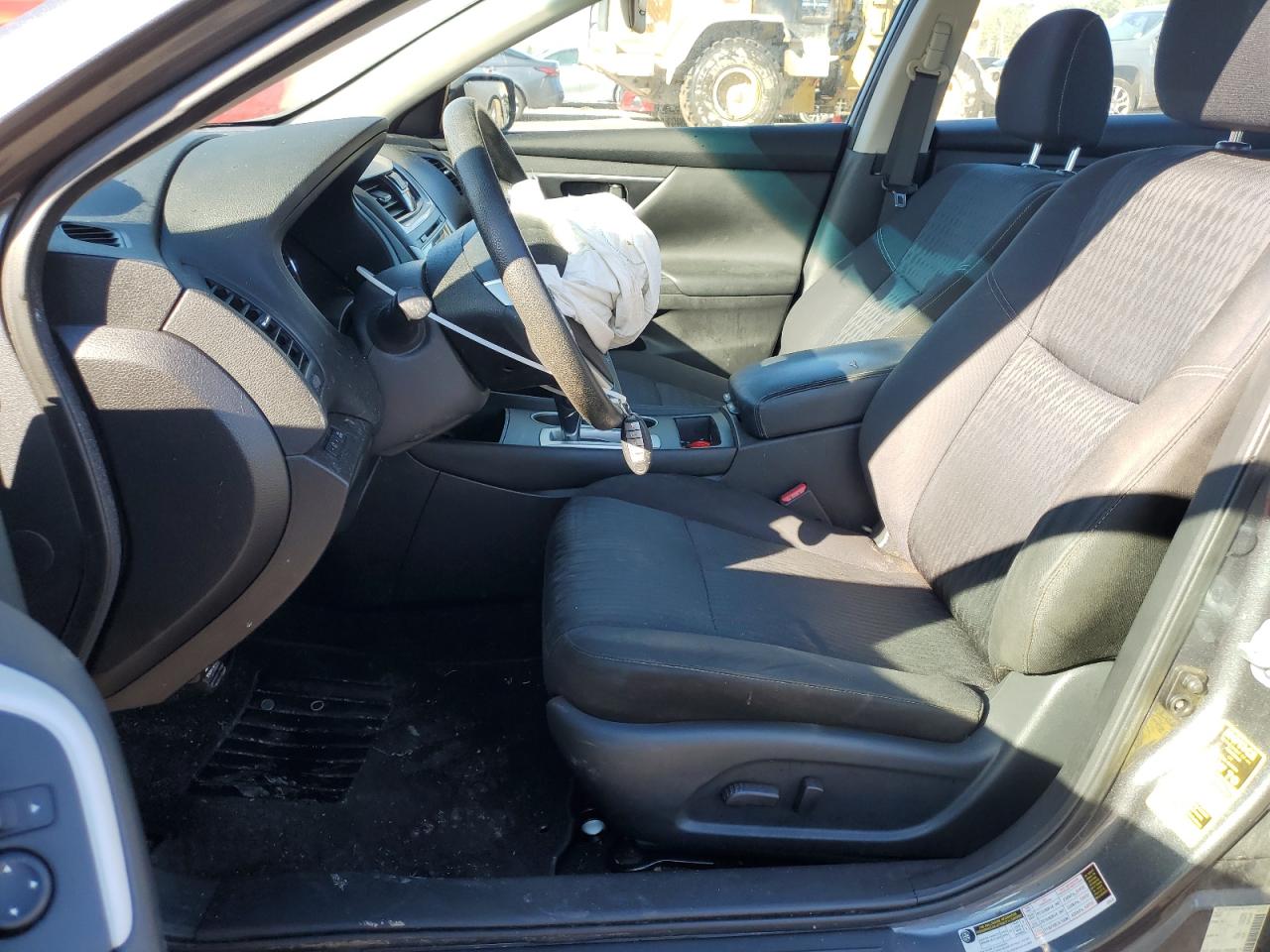 2017 Nissan Altima - Image 7